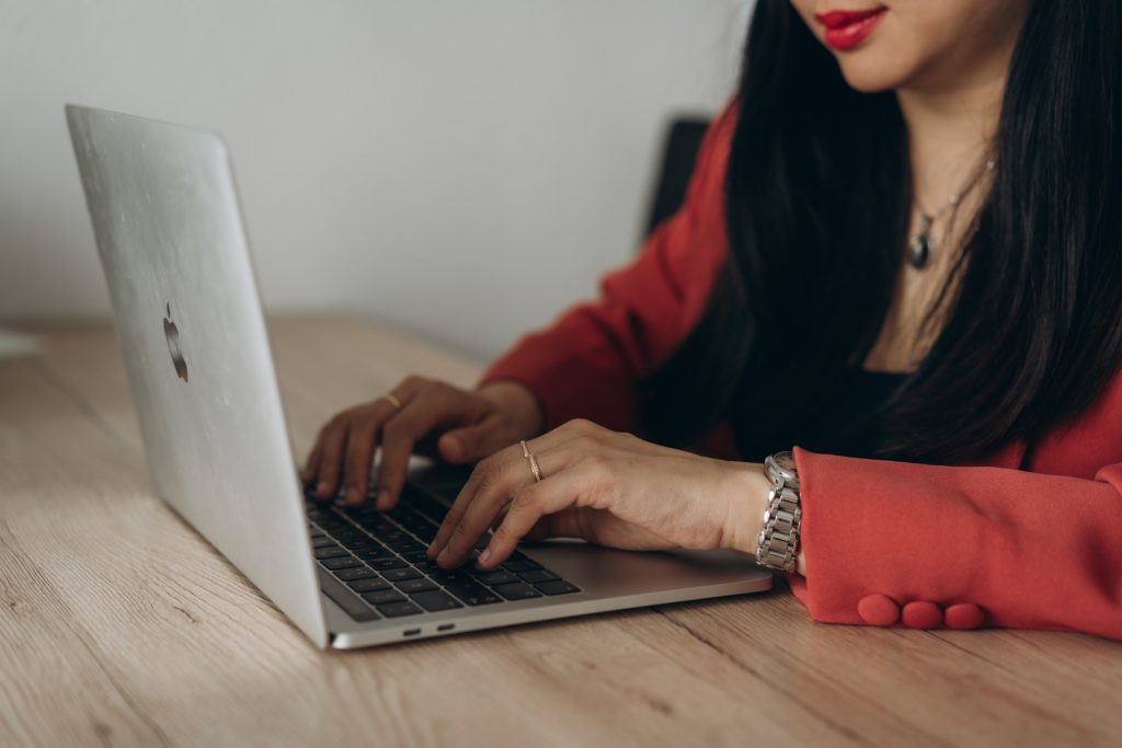 Les 8 étapes pour créer un site internet sans coder - Mercatus
